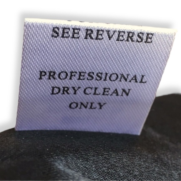 JADE Melody Tam Black Quilted Floral Embossed Straight Pencil Skirt - Picture 11 of 11